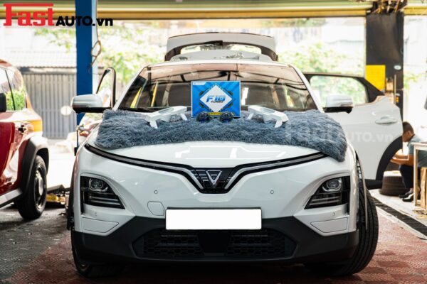 Độ Bi Gầm Xe VinFast VF6