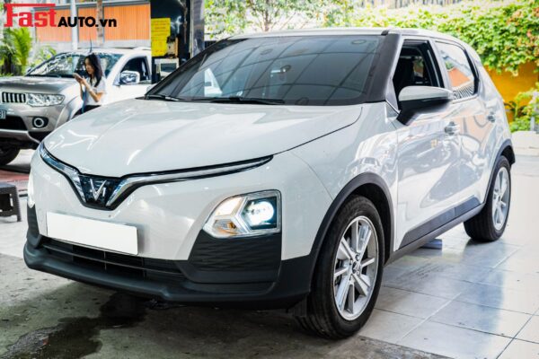 Độ Bệ Tỳ Tay VinFast VF5