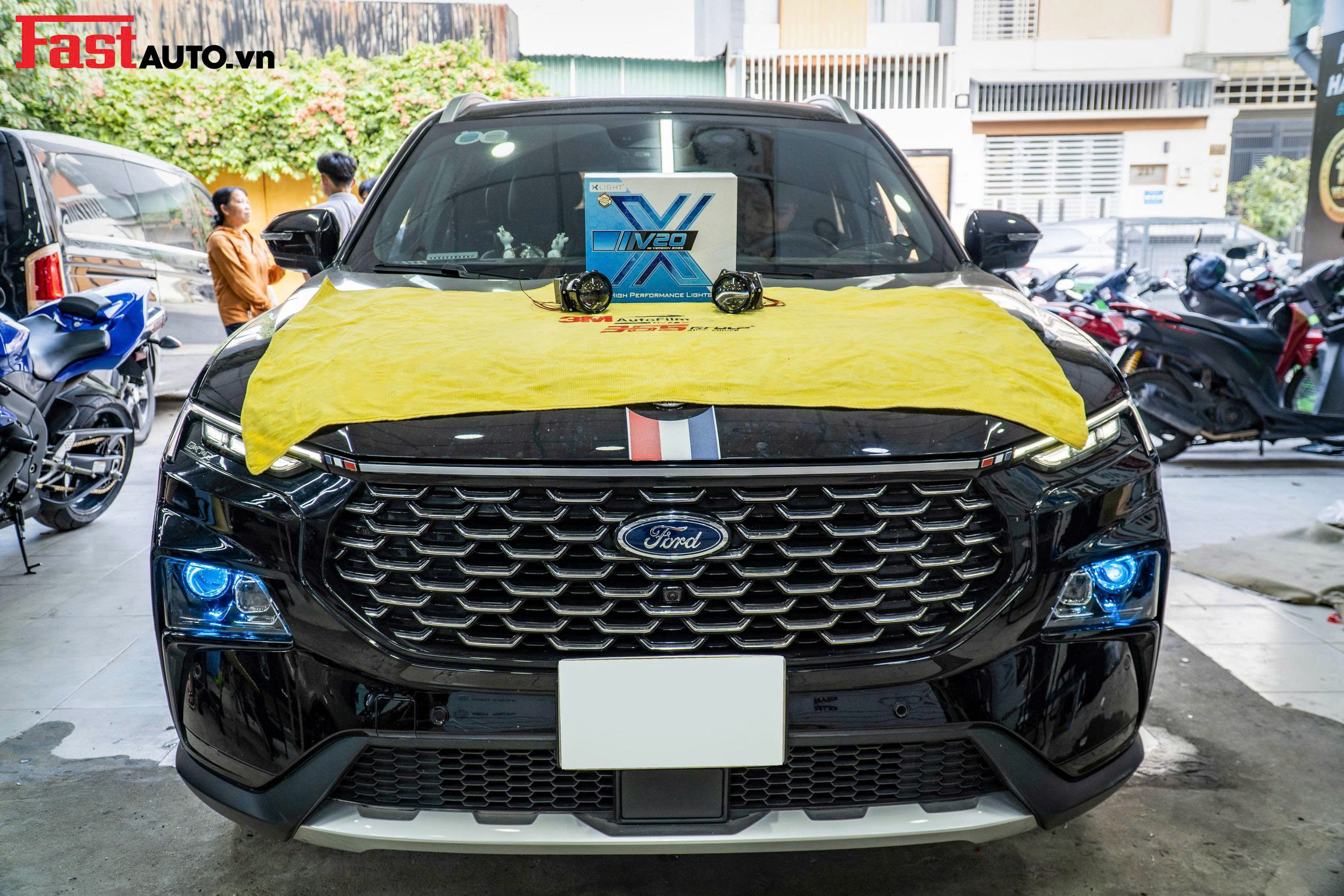 Nâng Cấp Bi Led X-Light v20 Cho Ford Territory