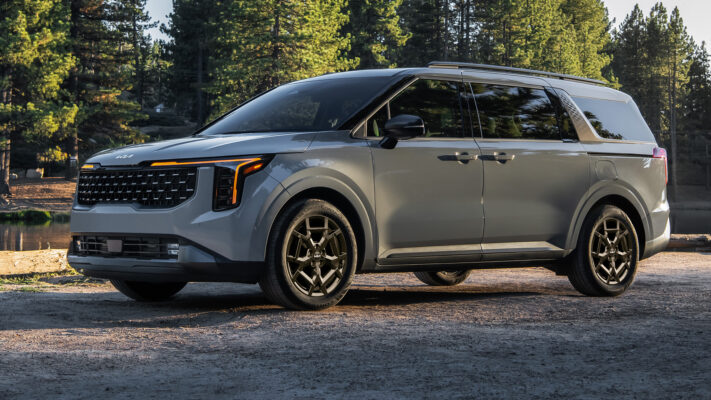 Nâng Cấp Cách Âm Chuyên Sâu Cho KIA CARNIVAL 10 Nâng Cấp Cách Âm Chuyên Sâu Cho KIA CARNIVAL