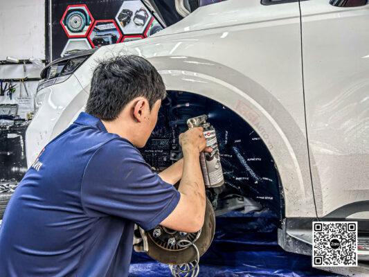 Nâng Cấp Cách Âm Toàn Diện Cho Kia Carnival 22 z7359573689729 6efc30b6048d755840075a3c84d93cd2