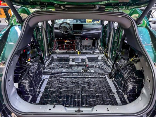 Cách Âm Full Xe VinFast VF7 10 z6743799643488 556da0da34f43185cc072512c595fcd0