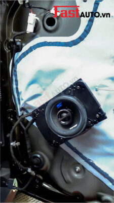 Nâng Cấp Loa Alpine Cho VinFast Limo Green 5 z7086430158849 140c80750d9aa2607a5ebc641ce16959