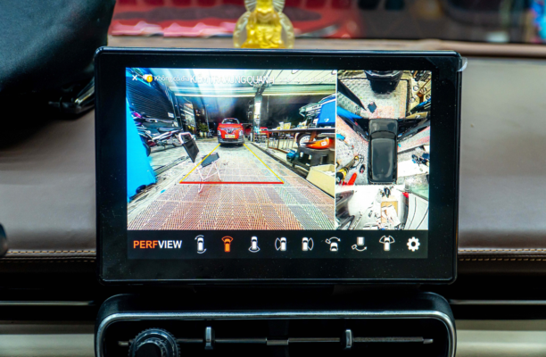 Nâng Cấp Màn Hình Android 360 Cho VinFast Limo Green