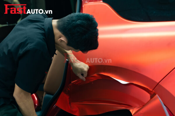 VF7 RED 1