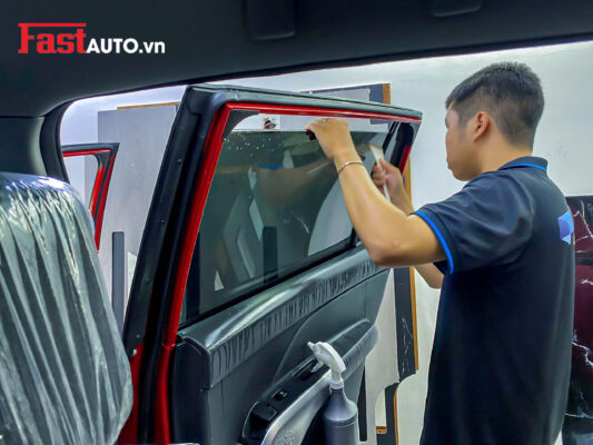 Dán Phim Cách Nhiệt Ô Tô Tại Fastauto 3 z7247200019875 48c62a1769b68a9a5d55661107232a38