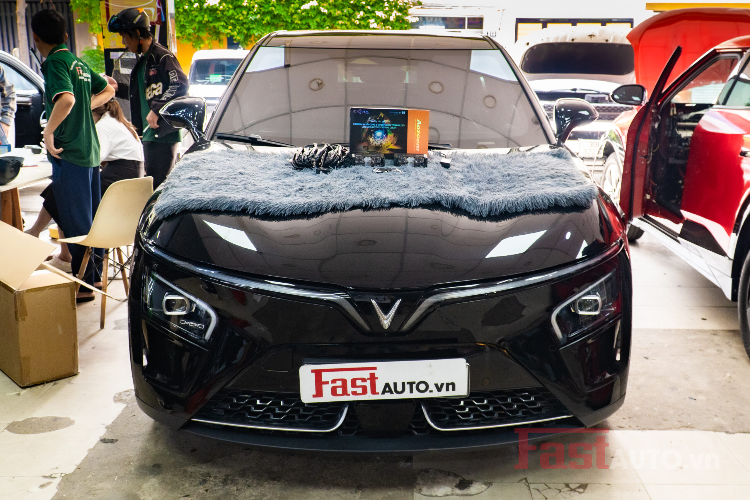 Alternative view of Độ Bi Gầm Aozoom Cho VinFast VF7 