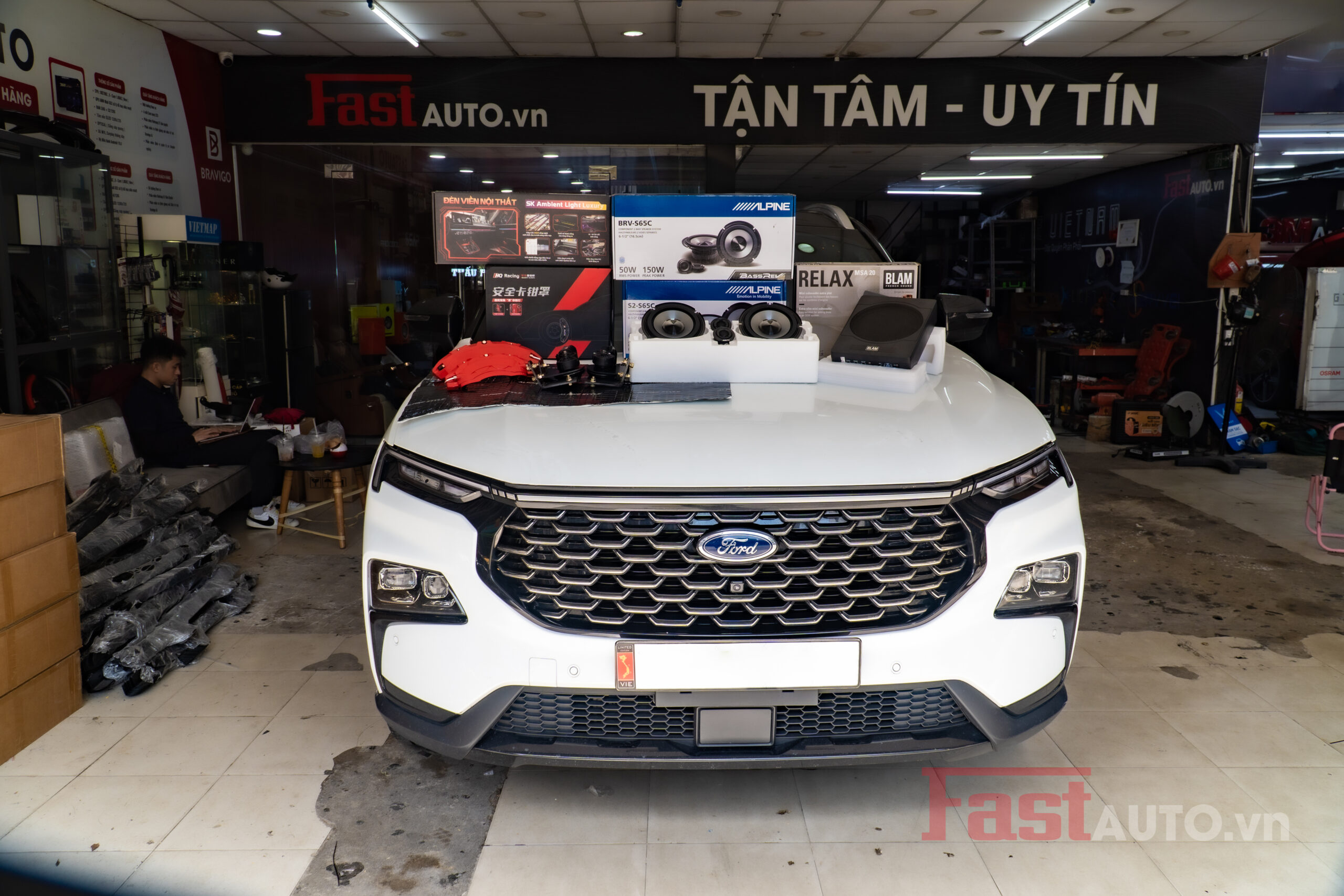 Nâng Cấp Loa Alpine Cho Ford Territory Tại Fastauto