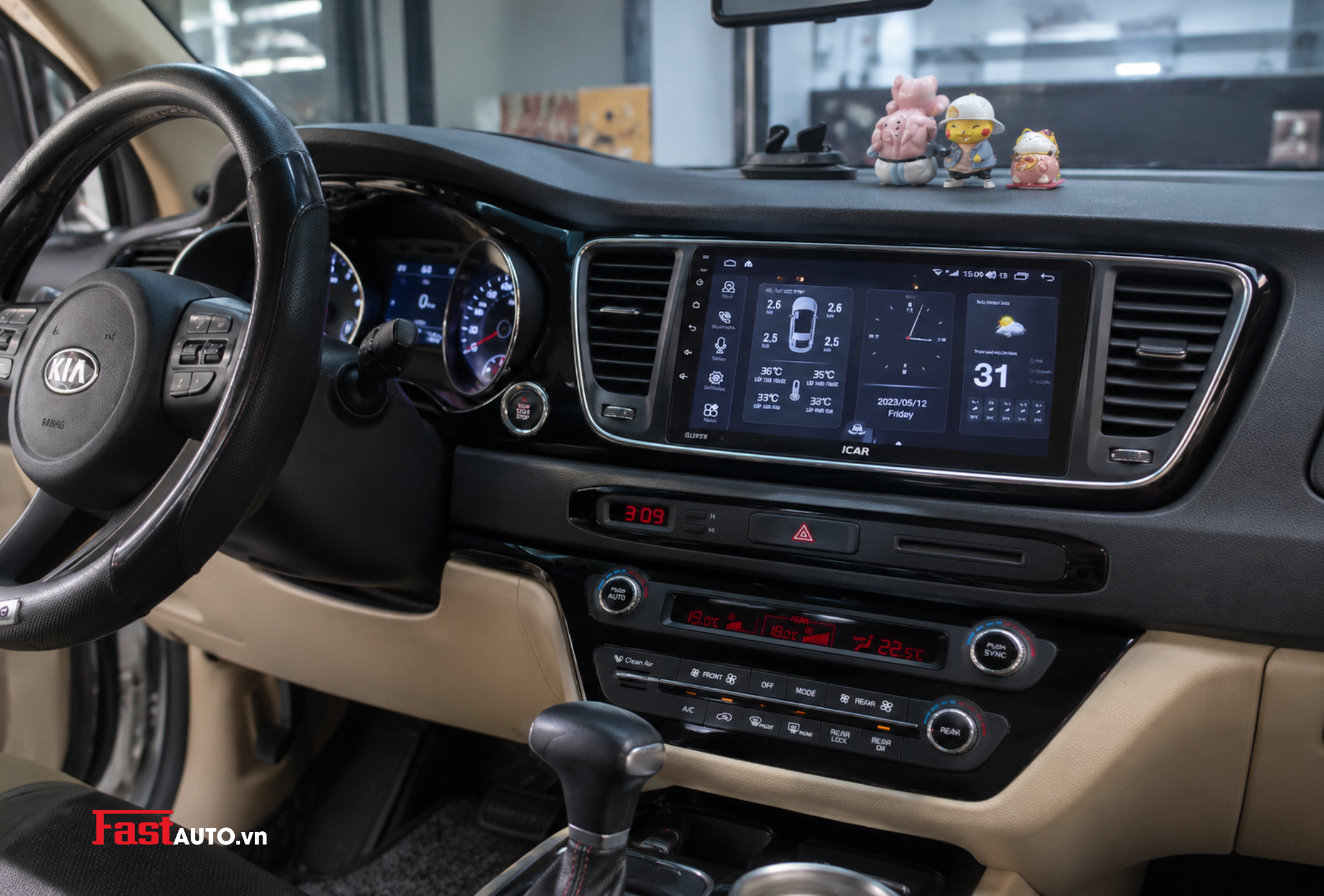 Lắp Đặt Màn Hình ICAR Cho Kia Sedona